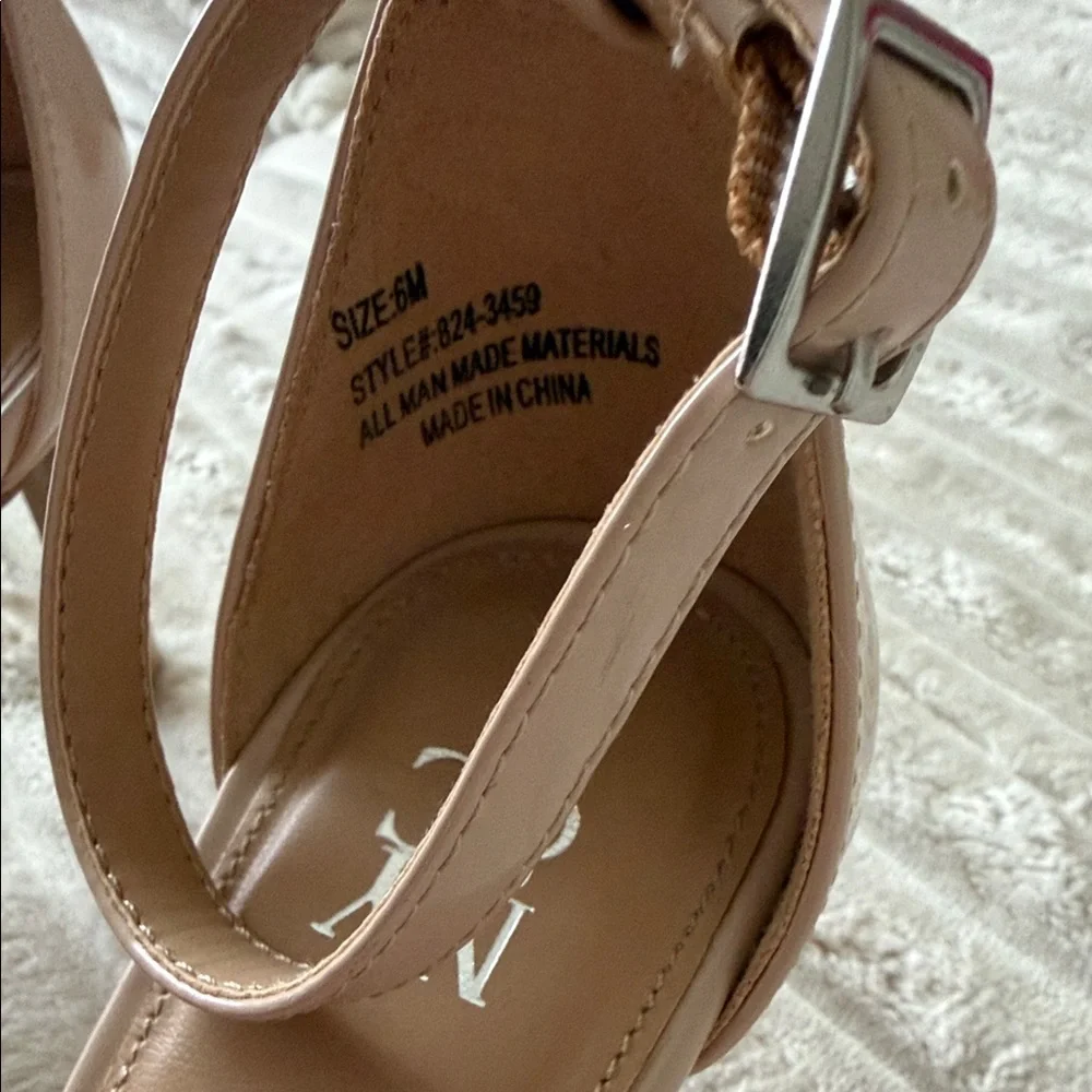 New York & Company Women's Beige Heeled Sandals - Picture 5 of 5